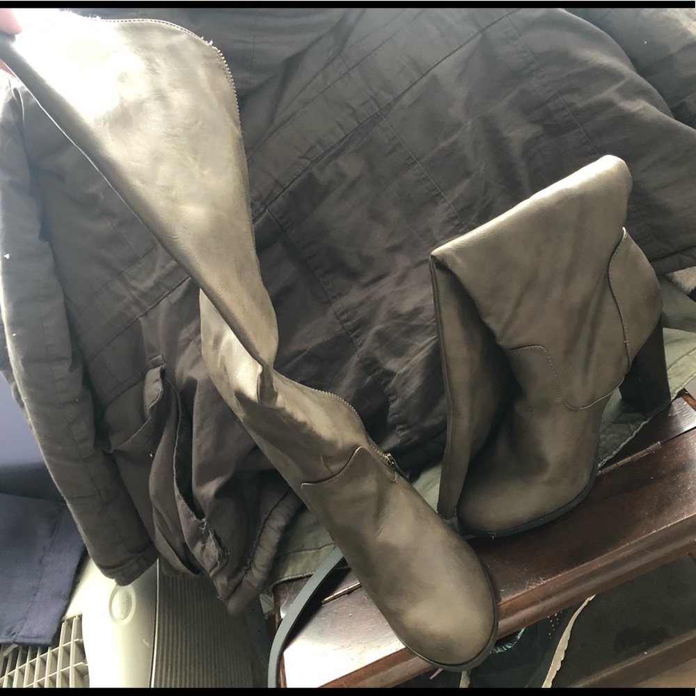 Brown boots